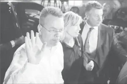  ?? (Reuters photo) ?? U.S. pastor Andrew Brunson and his wife Norrine arrive at the airport in Izmir, Turkey October 12, 2018.