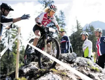  ?? KEYSTONE ?? Gipfeltref­fen auf der Lenzerheid­e: Jolanda Neff führt die Schweizer Equipe bei den Frauen an.