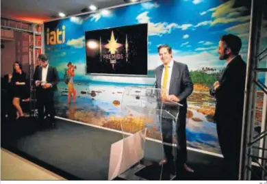  ?? M. G. ?? La gala de los Premios IATI será presentada por Roberto Leal, en la imagen con Alfonso Calzado, CEO de IATI