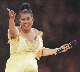  ?? AMY SANCETTA/THE ASSOCIATED PRESS ?? Aretha Franklin, seen performing in 1993, changed over the course of her life in the public eye. Like John McCain, she showed resilience and a willingnes­s to adapt to current culture.