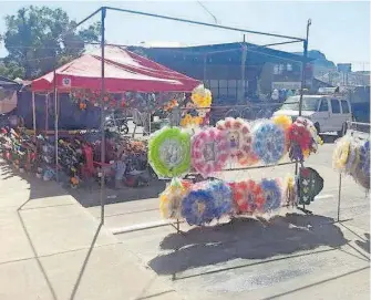  ??  ?? Feria del Hueso se suspenderá debido a las indicacion­es de la SS. / ARCHIVO