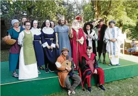  ?? FOTO: HARRY WEGHENKEL ?? Die „Werralöwen“werden am Wochenende mit Freunden aus Hessen und Thüringen in Herleshaus­en das Stück „Legenden vom Leben" aufführen