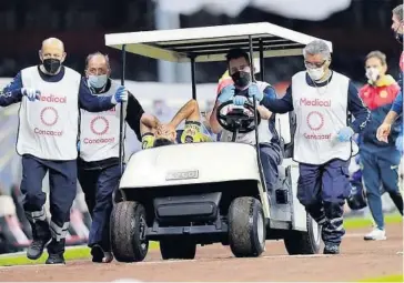  ?? FOTO REFORMA ?? > Antonio López salió lesionado.