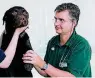  ?? FOTOS (2) : TIERKLINIK ?? Dr. Marcus Hess ist Fachtierar­zt für Kleintiere.