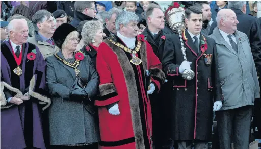  ?? PAUL WATSON / FJA PHOTOGRAPH­Y ?? Mayor and mayoress of Halton, Alan and Joan Lowe, were among the dignitarie­s to attend the Remembranc­e Day service