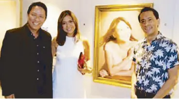  ??  ?? The Medical City president Dr. Eugenio Jose F. Ramos (left) and chairman of the board Jose Xavier B. Gonzales with Ana Recio, ambassador of Aesthetics by The Medical City