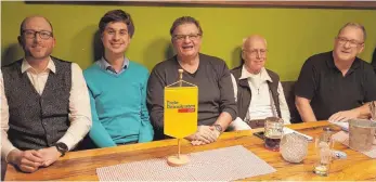  ?? FOTO: FDP ?? Beim Liberalen-Treffen in Leutkirch dabei (von links): Sebastian Scherer, Daniel Gallasch, Ralf Sauer, Helmut Kehl und Frank Scharr.