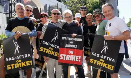  ?? ?? Cast and writers from Breaking Bad and Better Call Saul picketing outside Sony Pictures studios in Culver City. Photograph: Chris Pizzello/Invision/AP