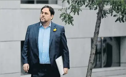  ?? GABRIEL BOUYS / AFP ?? Oriol Junqueras, vicepresid­ent cesado, a su llegada a la Audiencia Nacional el pasado 2 de noviembre