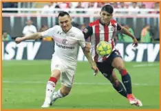  ??  ?? El campeón Chivas estrenará su corona como local frente al Toluca; América abrirá en casa contra Querétaro