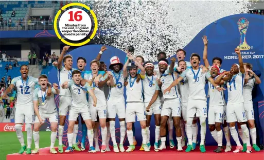  ?? AFP ?? England’s players celebrate with the trophy after winning the U-20 Fifa World Cup. England beat Venezuela 1-0 in the final in Suwon on Sunday. —