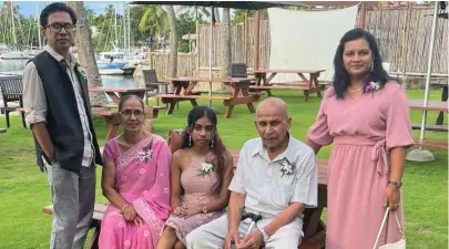  ?? ?? Simran Kamal (centre ) with her parents and grandparen­ts who are her main supporters.