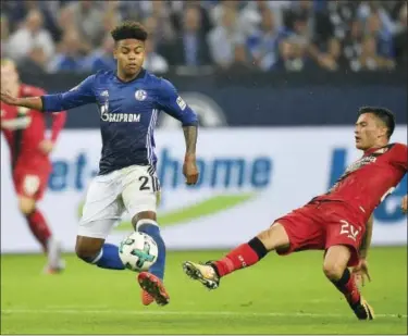  ?? MARTIN MEISSNER — THE ASSOCIATED PRESS FILE ?? In this file photo, Schalke’s Weston McKennie, left, and Leverkusen’s Charles Aranguiz challenge for the ball during a German Bundesliga soccer match in Gelsenkirc­hen, Germany. Josh Sargent remembered when coach John Hackworth greeted the U.S. Under-17...
