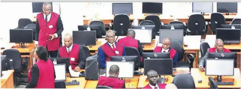  ??  ?? NSE trading floor