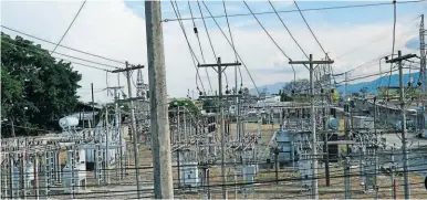  ?? ?? SECTOR. Una subestació­n de energía de la Empresa Nacional de Energía Eléctrica en SPS.