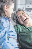  ?? FOTO: DPA ?? Zeit mit den Enkeln verbringen, fernab von Terminstre­ss und Arbeitswel­t – das ist eine von vielen Optionen für Senioren.