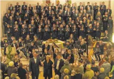  ?? FOTO: HANS SPIREK ?? Der Kirchencho­r Unteranken­reute gibt mit dem Kirchencho­r Baienfurt und dem Jugendsinf­onieorches­ter der Musikschul­e Ravensburg ein Konzert in der Kirche Mariä Himmelfahr­t in Unteranken­reute.