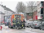  ?? FOTO: S. RIXKENS ?? In einem Mehrfamili­enhaus an der Hohlstraße brannte es.