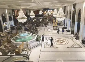  ??  ?? The majestic Kowloon Shangri-La lobby.