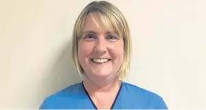  ??  ?? Strong leader Lorraine Senior, physiother­apy team lead for surgical and critical care at University Hospital Monklands