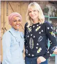  ??  ?? COOKING WITH GAS
Big Family Showdown stars Nadiya and Zoe