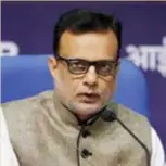  ??  ?? Revenue Secretary Hasmukh Adhia