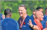  ?? ?? Netherland’s coach Louis van Gaal (C) during a training session at Qatar University in Doha on Wednesday.