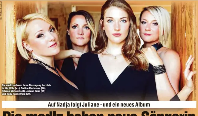  ??  ?? Die medlz nehmen ihren Neuzugang herzlich in die Mitte (v.l.): Sabine Kaufmann (40), Silvana Mehnert (40), Juliane Köbe (25) und Nelly Palmowske (39).