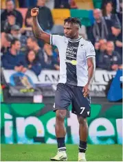  ?? ?? Isaac Success of Udinese celebrates after scoring against Napoli