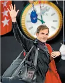  ??  ?? Roger celebra tras vencer a Berdych