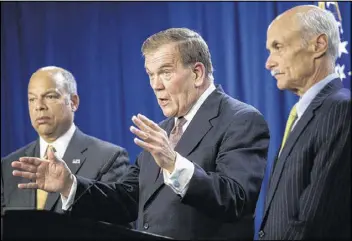  ?? BLOOMBERG NEWS ?? Current Homeland Security Secretary Jeh Johnson (from left) joins predecesso­rs Tom Ridge and Michael Chertoff at a press conference Wednesday where they urged Congress to approve department funding.