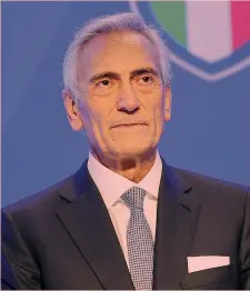  ??  ?? Gabriele Gravina, 65 anni, nuovo presidente della Federcalci­o