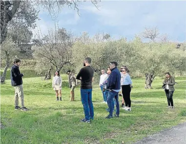  ?? ?? Entre las campañas se incluye la promoción gastronómi­ca en Reino Unido.