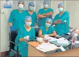  ?? HT ?? ■
Dr Shiuli Rathore (seated right) with her team in an isolation ward of the the King George’s Medical University.