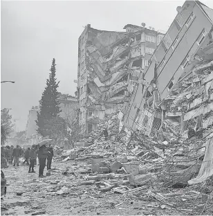  ?? ?? Miles de edificios colapsaron en Kahramanma­ras, Turquía