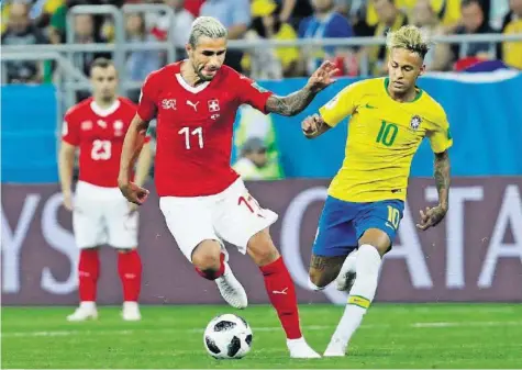  ?? AP ?? Valon Behrami: Wer den 222-Millionen-Mann Neymar abmeldet, braucht keinen Gegner mehr zu fürchten.