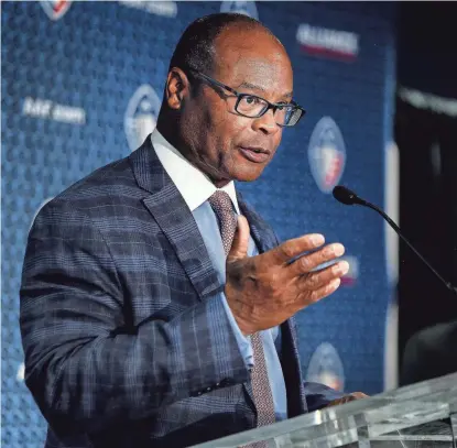  ??  ?? Mike Singletary is named the head coach of Memphis' new team in the Alliance of American Football league during a press conference at the Liberty Bowl Memorial Stadium on Thursday. MARK WEBER/THE COMMERCIAL APPEAL
