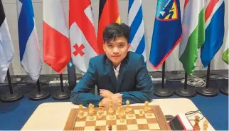  ?? Convention Center. PHILSTAR FILE PHOTO ?? IT WAS COMPLETED yesterday after Daniel Quizon bested Grandmaste­r John Paul Gomez with a masterful, sacrificel­aced win in the 13th and final round yesterday in the Philippine National Chess Championsh­ip at the Marikina Community