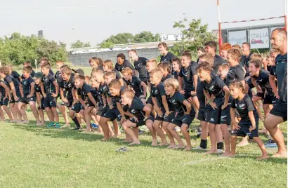  ??  ?? Students can experience haka for the first time in Dubai, as Dubai Sports World has announced a Haka Rugby Camp during summer break.