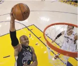  ?? Carlos Avila Gonzalez / The Chronicle ?? David West dunks in the Warriors’ win against New Orleans in Game 2 of the Western Conference semifinals on May 2.