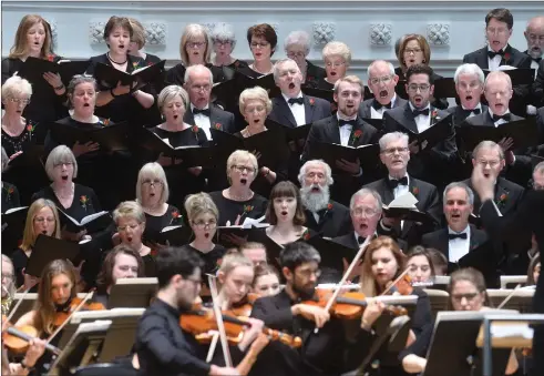  ?? ?? Bearsden Choir will once again be led by conductor Andrew Nunn, below, at Glasgow's City Halls