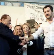  ??  ?? Novembre 2015: Berlusconi, Meloni e Salvini a Bologna