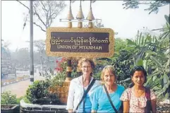  ??  ?? LIFE CHANGING: Glenda Milligan and Jan Curragh on the border between Thailand and Burma.