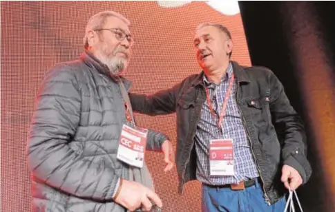  ?? // MAYA BALANYA ?? Cándido Méndez y José María Álvarez en el congreso de UGT celebrado en 2016