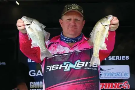  ?? PHOTO: CONTRIBUTE­D ?? DOUBLE THE CATCH: Craig Schneider with some great looking Richmond river bass from last weeks Bass Nation Tournament caught on Ecogear ZX40s.