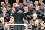  ?? RP-AF ?? Thomas Gabrisch und sein Chor wollen am 6. Mai in der Stadthalle aufregende Musik präsentier­en.