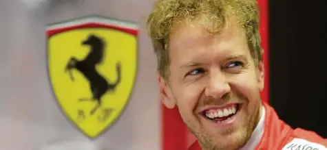  ?? Foto: Luca Bruno, dpa ?? Sebastian Vettel ist auch im fünften Jahr als Ferrari-Fahrer nicht Weltmeiste­r geworden. An einen Rücktritt denkt er deswegen aber nicht.