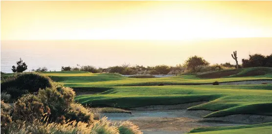  ?? PHOTOS: ANDREW PENNER ?? The opening hole at Club Campestre San Jose, a strong par-4 that shoots toward the sea.