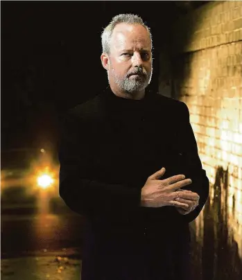  ?? Foto: MOBA ?? V hlavách zločinců Spisovatel Michael Robotham ve svých knihách rád zkoumá myšlení zločinců.