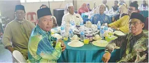  ??  ?? ANTARA pemimpin masyarakat yang hadir pada majlis itu.